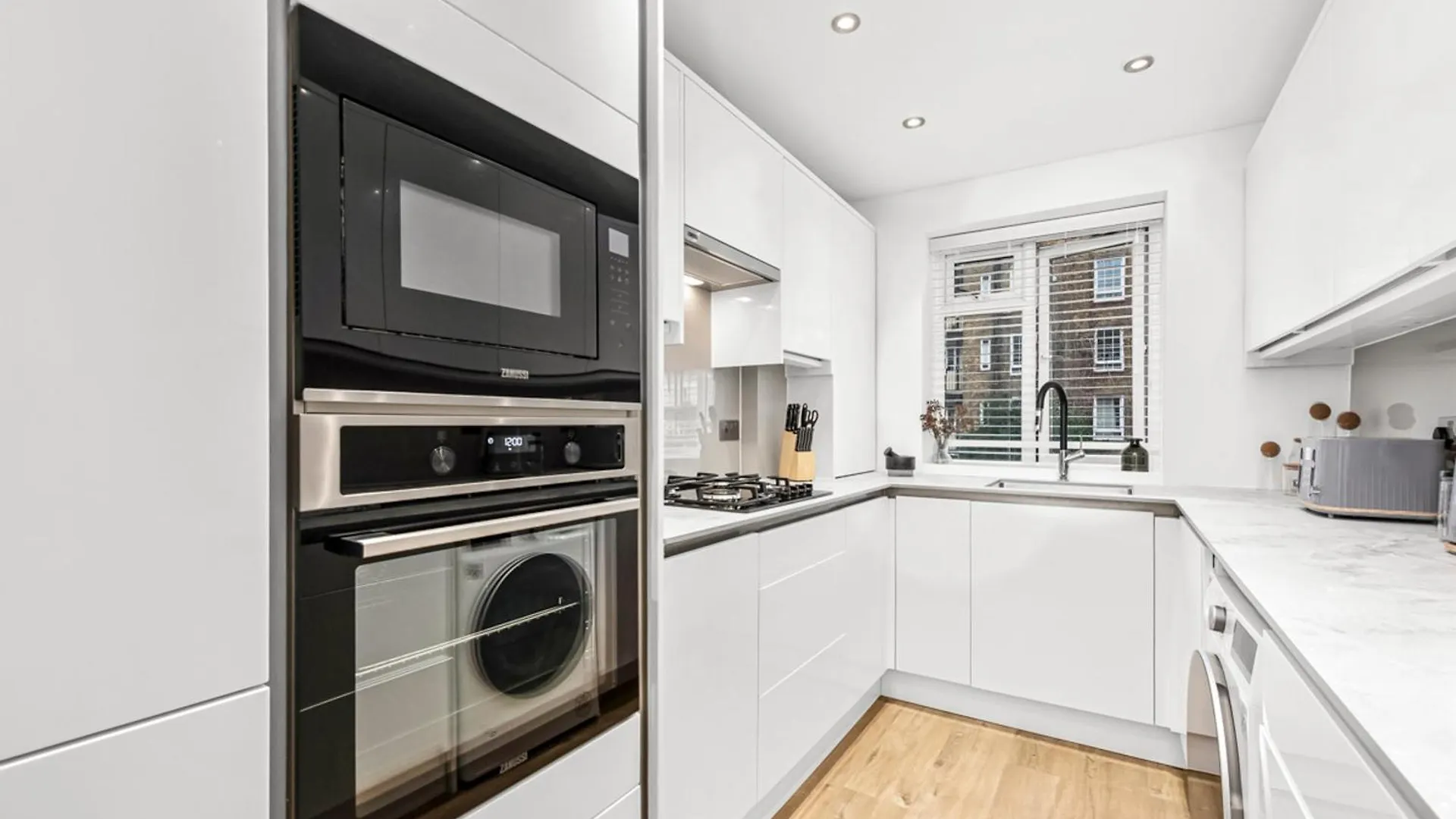 Spacious London Bridge Flat United Kingdom
